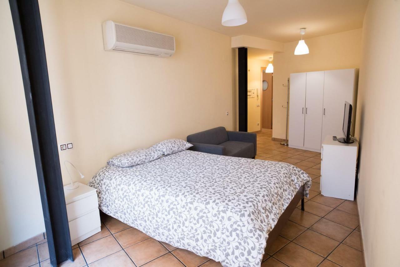 Urbi Apartments Manresa Kültér fotó